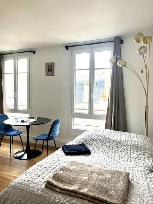 Eiffel Tower - Cosy Studio Paris Eksteriør bilde