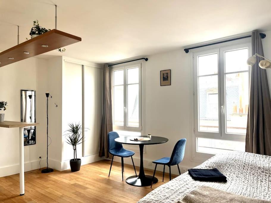 Eiffel Tower - Cosy Studio Paris Eksteriør bilde